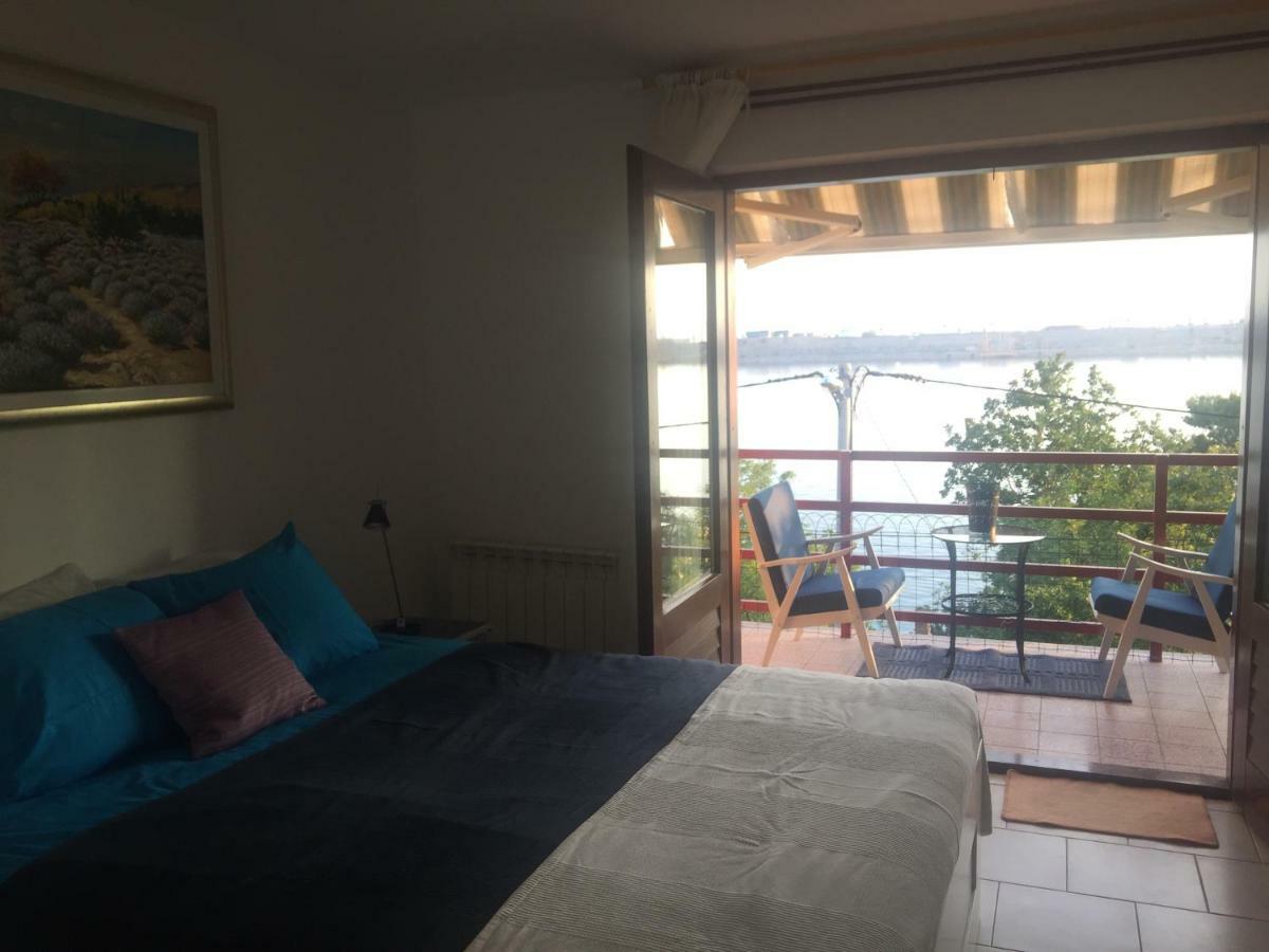 Apartman Cvenkica Omišalj Eksteriør billede