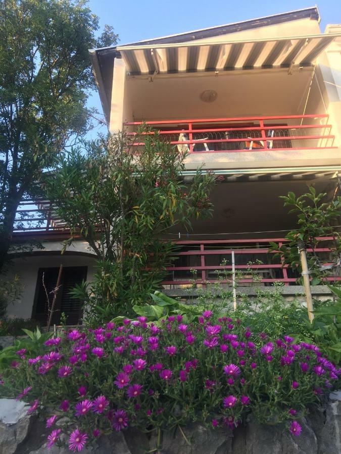 Apartman Cvenkica Omišalj Eksteriør billede